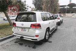 تۆیۆتا لاند کروزەر